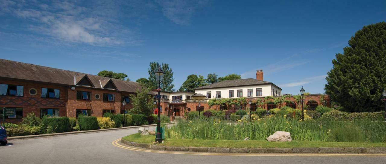 Bredbury Hall Hotel Stockport Exterior foto